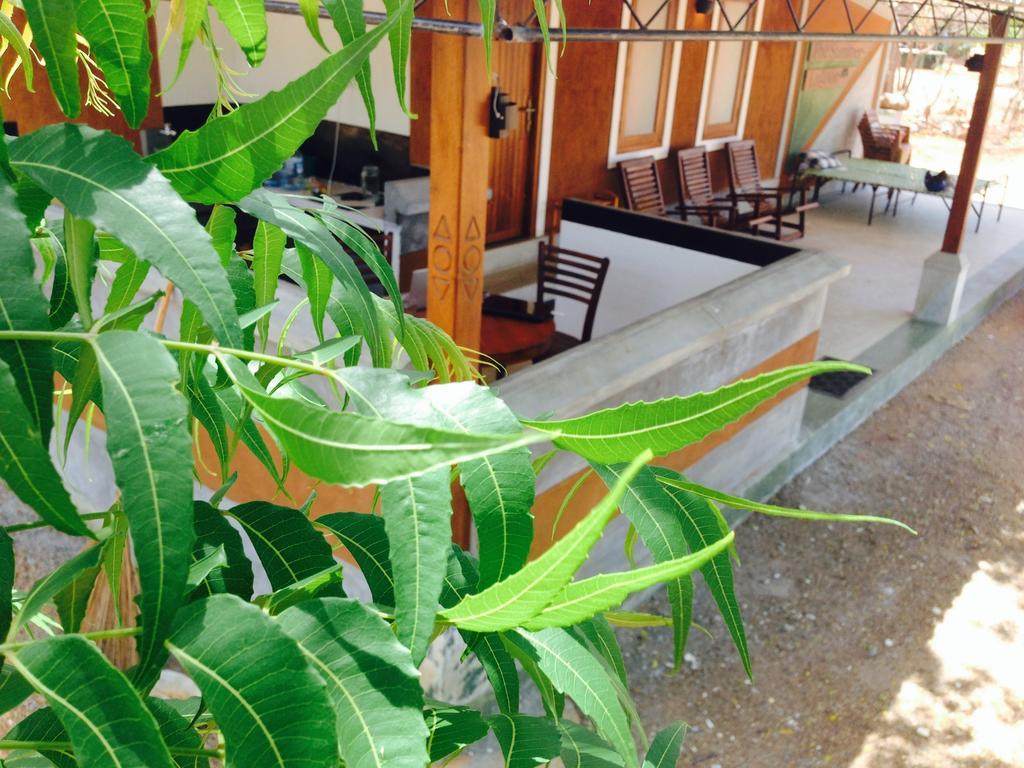 The Summer Corridor - Kataragama Exterior foto